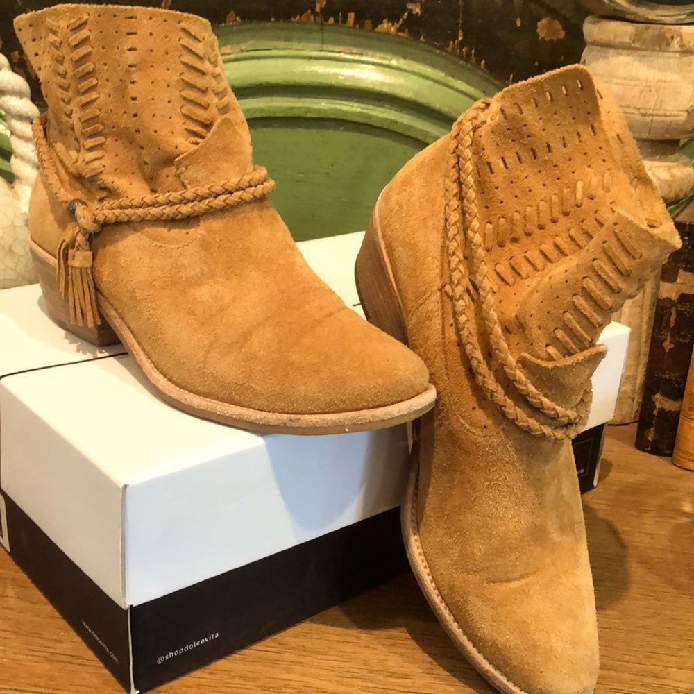 Dolce Vita Kade Boots